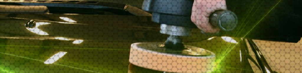 Přípravky pro strojní renovace laků